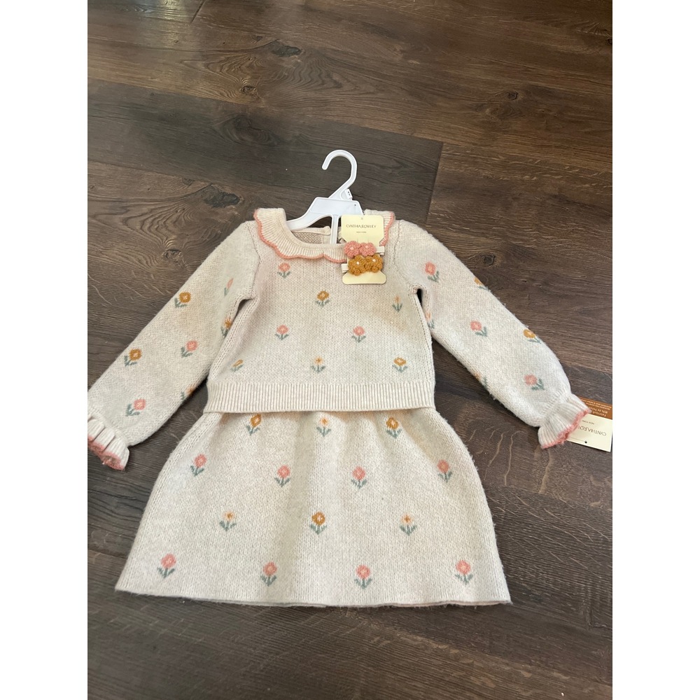 Cynthia Rowley Toddler Girls‎ 4T Floral Knit Sweater and Skirt 2 Piece Set Cream